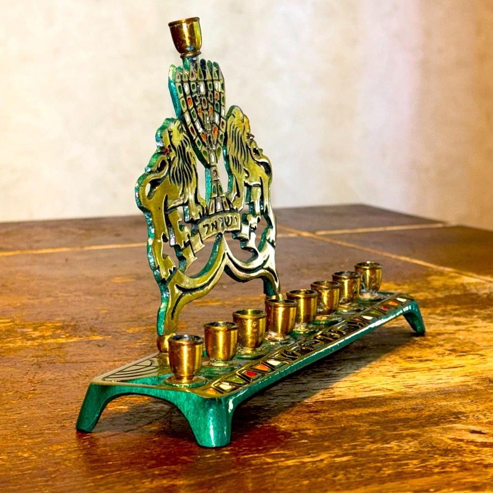 Vintage Hanukkah Menorah Lions Brass Metal Judaica Candle Holder Made in Israel - Picture 5 of 12